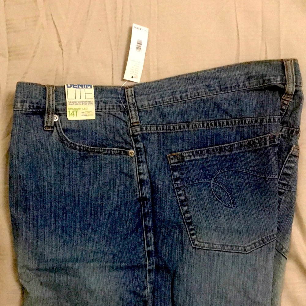 Avenue Denim Lite Jeans